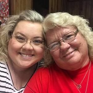 Meet your Posher, Michele